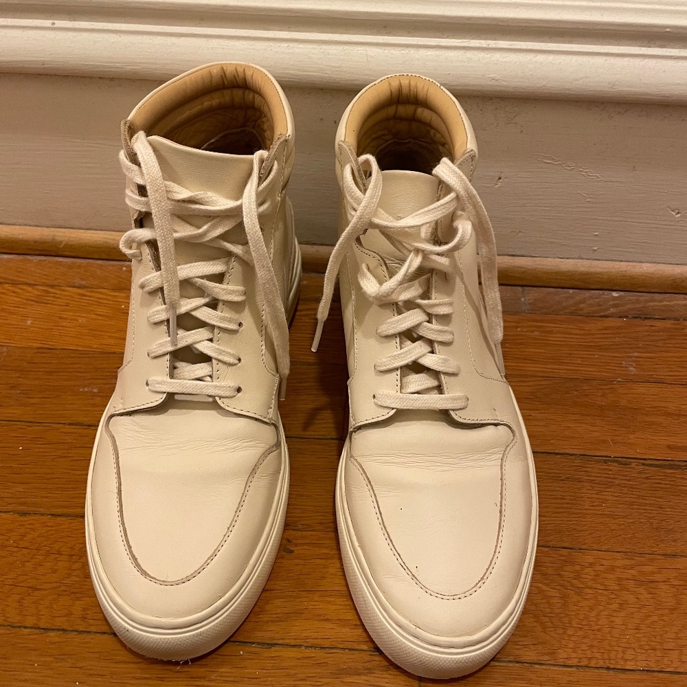 Nisolo Reina High Top Sneaker in Bone